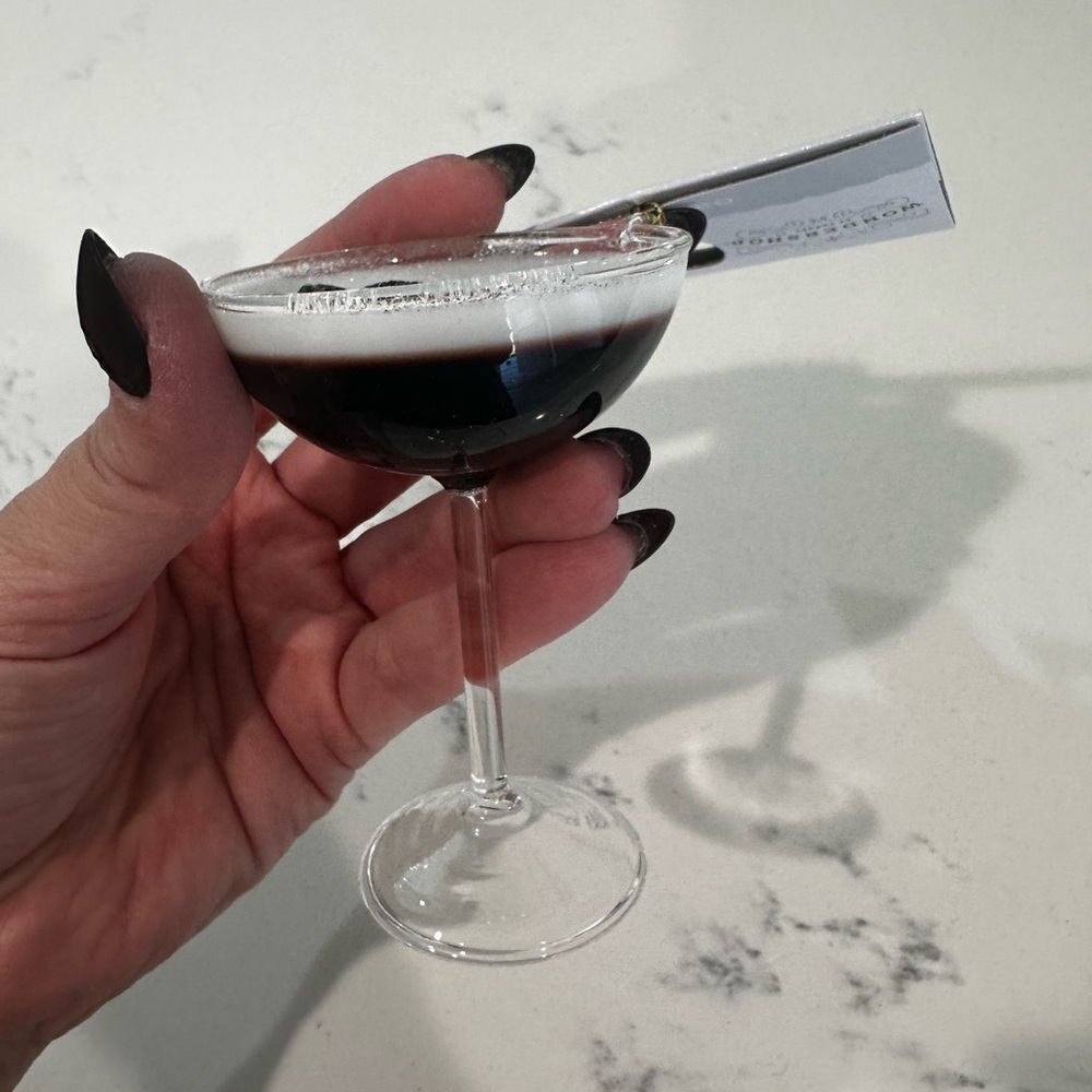 Espresso martini ornament